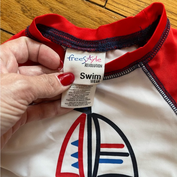 Freestyle Revolution Swim Shirt and Trunks Set, Size 12 Months - Picture 3 of 9